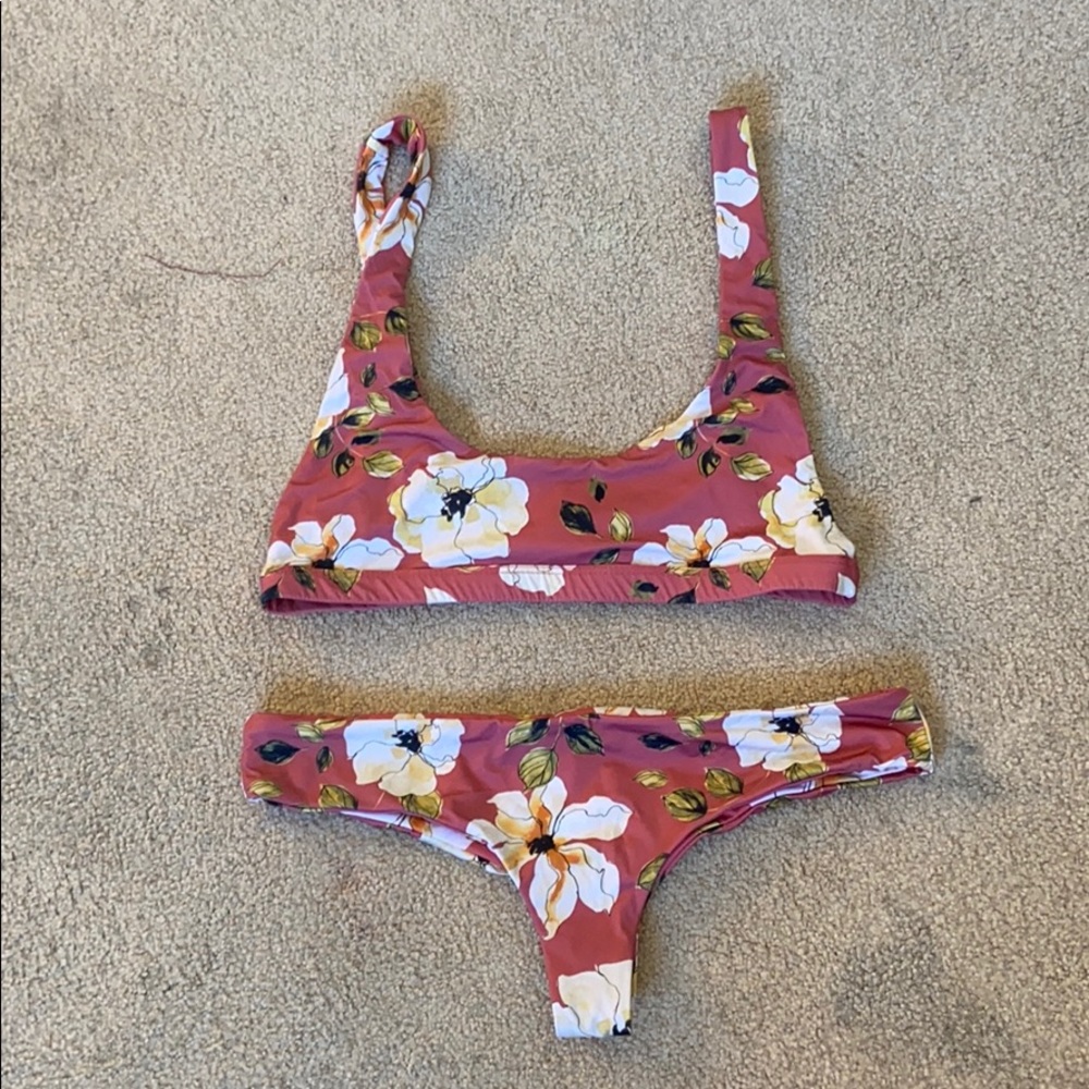 Beach riot suit